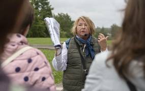 EKSKURSIJA SU ARCHITEKTE-GIDE RŪTA ČERNIAUSKIENĖ „DVI AIKŠTĖS – DU GYVENIMAI ARBA NUO KALNIUKO LINK PARYŽIAUS“