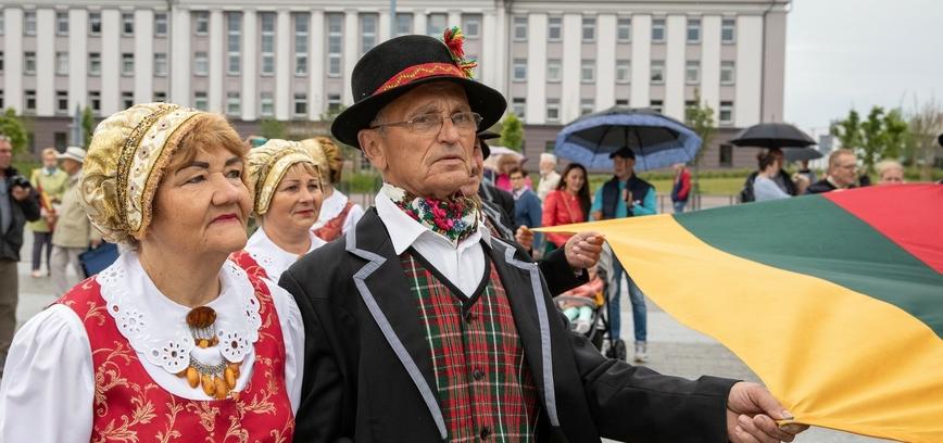 VALSTYBĖS DIENĄ ŠIAULIAI PASITIKS RENGINIAIS