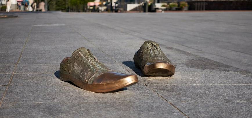 MENIŠKIEJI ŠIAULIAI