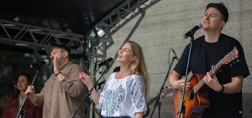  Naisių vasaros teatro muzikinė programa-koncertas 