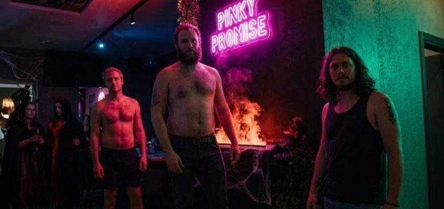 Хэллоуинская вечеринка в Pinky Promise