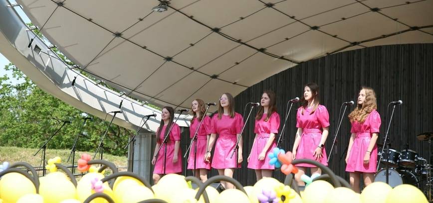  Šiaulių miesto vaikų vokalinės muzikos šventė „Linksmasis vėjas“ 