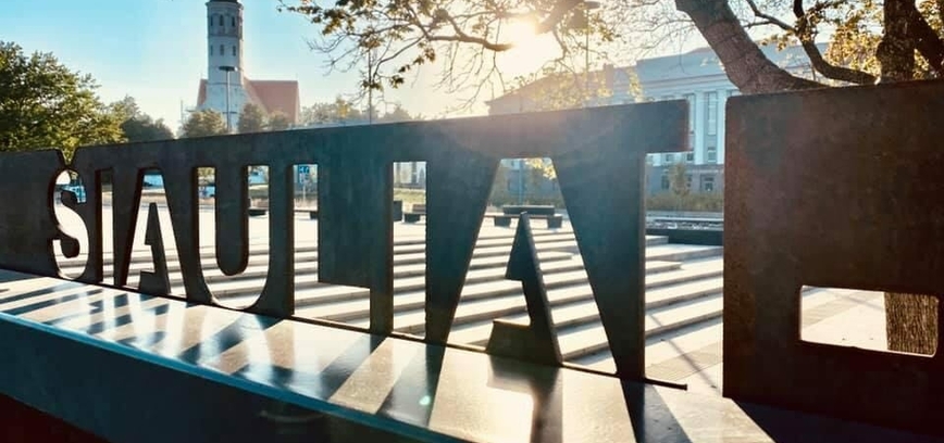 PROJEKTAS „PUOŠKIME MIESTĄ KARTU – ŠIAULIŲ MIESTO JAUNIMO FOTO MENO KŪRYBINĖ RAIŠKA“