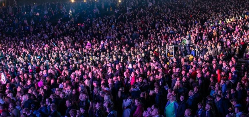  The opening event of the city festival 