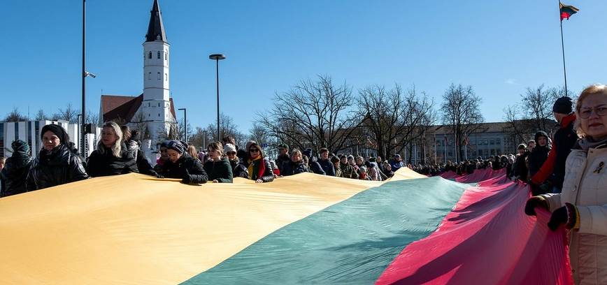  Iškilminga Lietuvos valstybės vėliavos pakėlimo ceremonija 