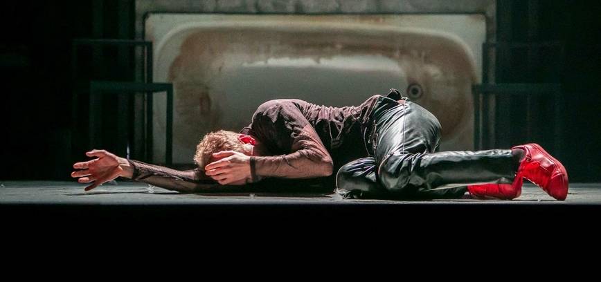 MAN ŠIANDIEN – HAMLETAS