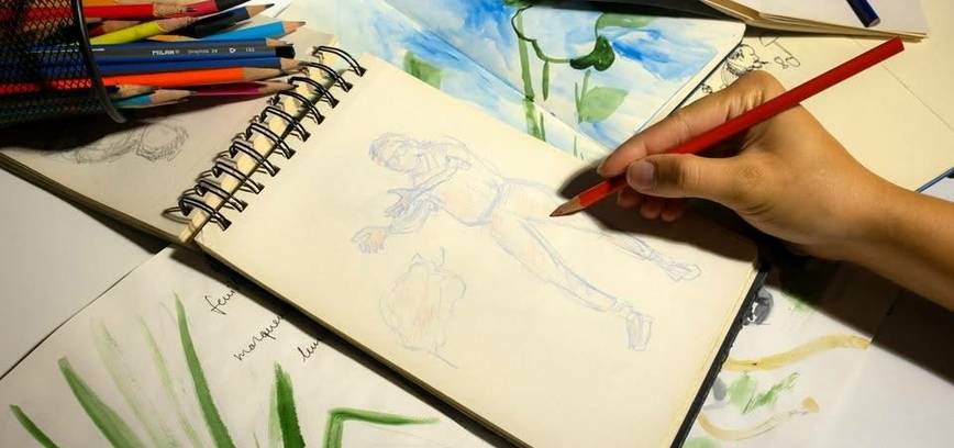 „MENOPJŪTĖ“: ESKIZŲ DIRBTUVĖS (NE)MOKANTIEMS PIEŠTI