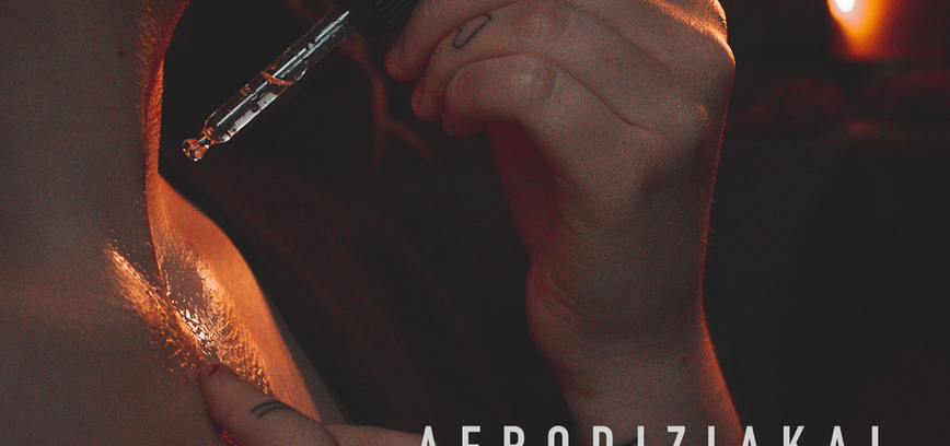 AFRODIZIAKAI | NATŪRALIŲ KVEPALŲ KŪRYBOS DIRBTUVĖS