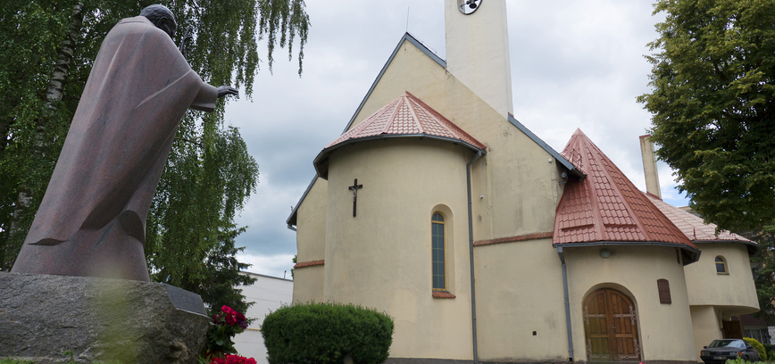 EKSKURSIJA AUTOBUSU „POPIEŽIAUS JONO PAULIAUS II KELIAS ŠIAULIUOSE“