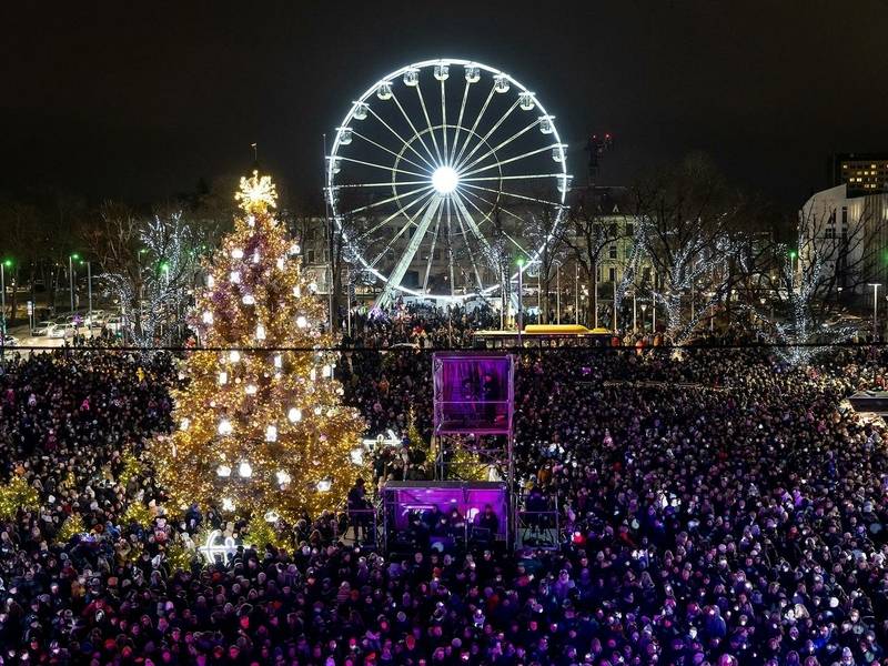  Kalėdų eglės įžiebimo šventė 