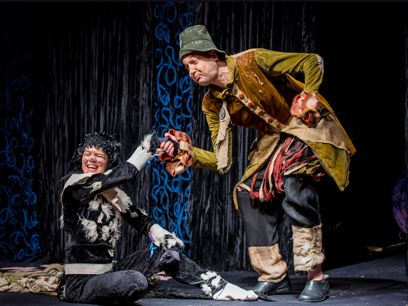  Muzikinis spektaklis vaikams „Batuotas katinas“ 