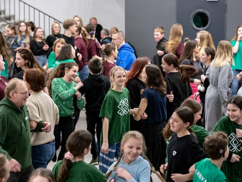  Folklorinių šokių vakaronė 