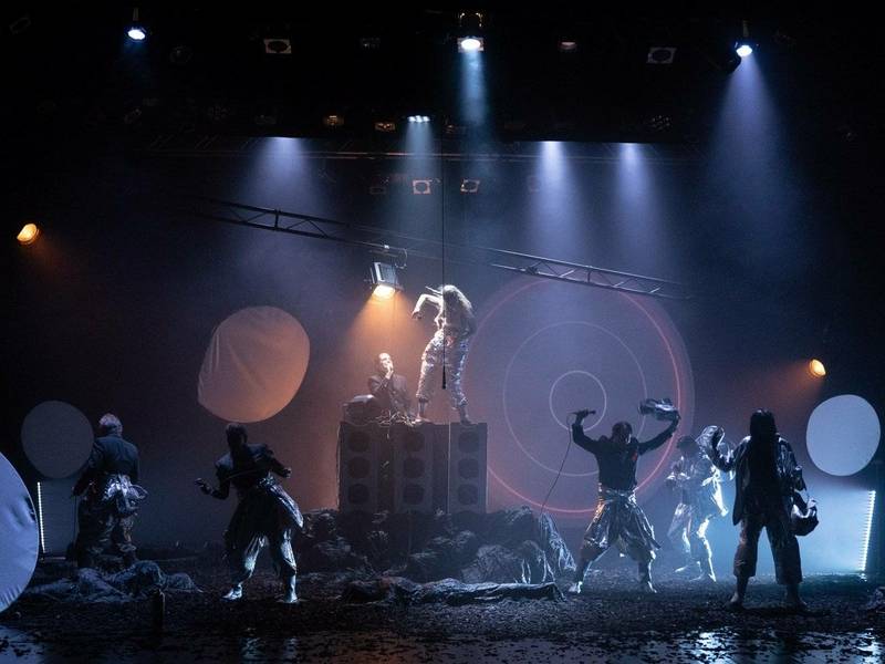 PILĖNAI. Alytaus miesto teatras