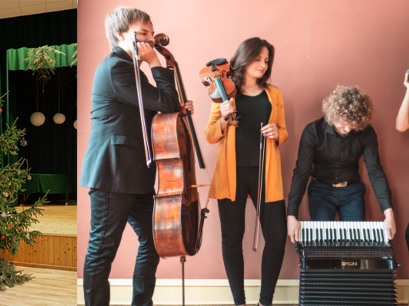 KONCERTAS „FOLK IN JAZZ“ 