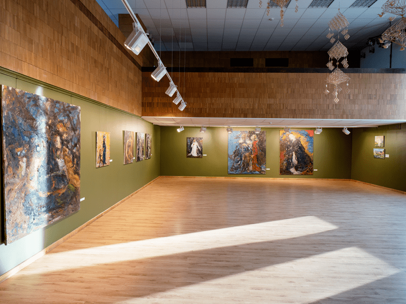 PARODOS LAIPTŲ GALERIJOJE - SU VERTIMU Į GESTŲ KALBĄ 