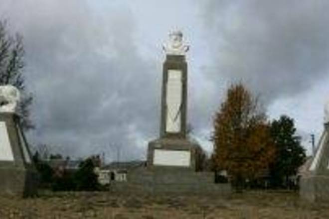 MONUMENT TO THE GRAND DUKE OF LITHUANIA KĘSTUTIS