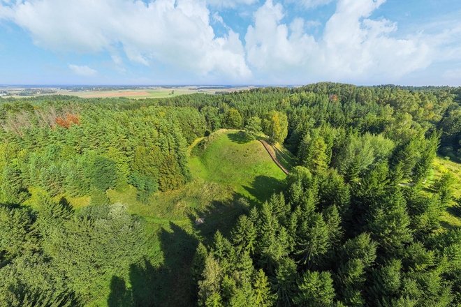 KUDINAI HILLFORT