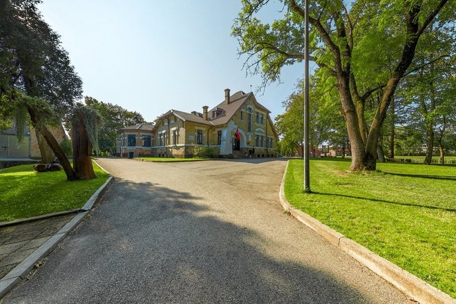 CENTRE MUNICIPAL DE CULTURE ET D'ARTISANAT ETHNIQUES